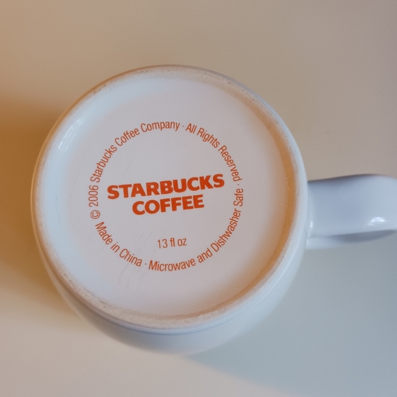 ☕☕️(2) Starbucks Mugs 2006 White and Orange 13 oz - Picture 4 of 4